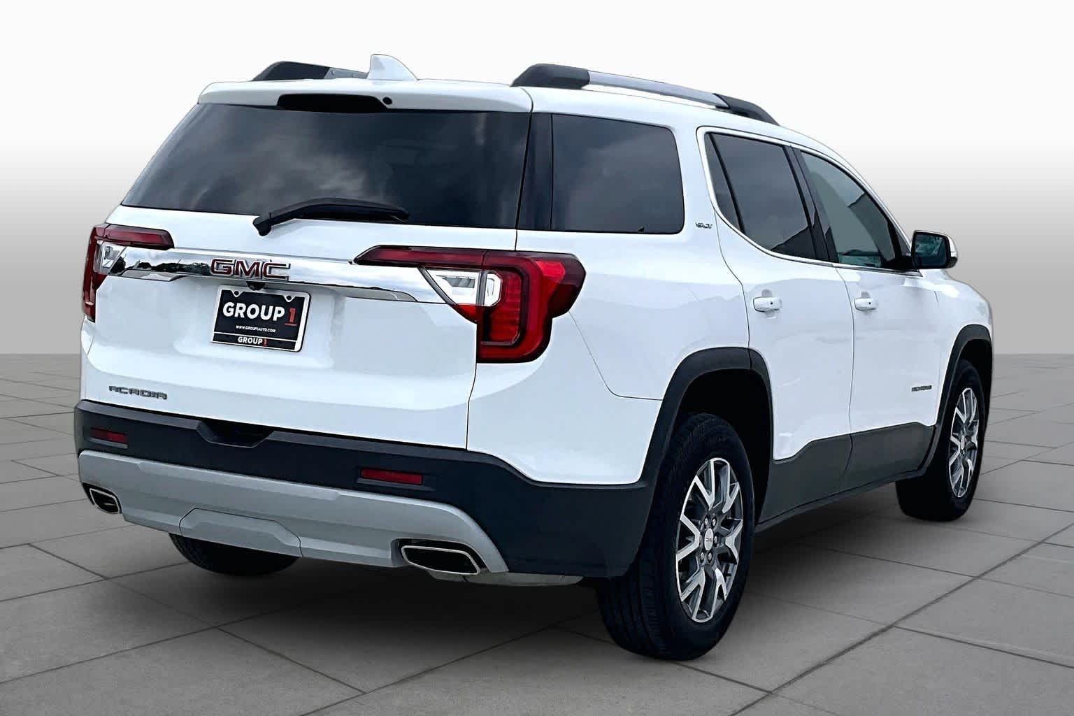 Used 2023 Summit White GMC SLT image 24