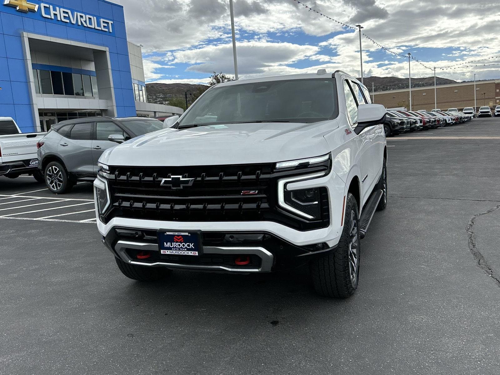 2026 Chevrolet Suburban Z71 - Photo 10