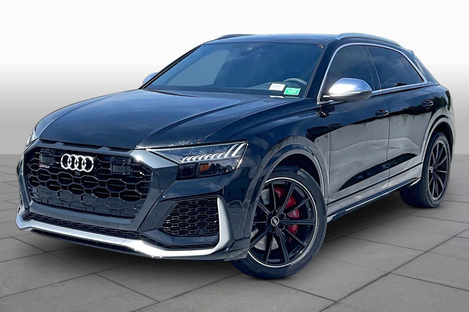 2023 Audi RS Q8 -'s photo