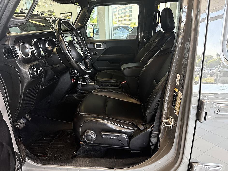 Used 2021 Sting-Gray Clearcoat Jeep Unlimited Rubicon 392 image 13