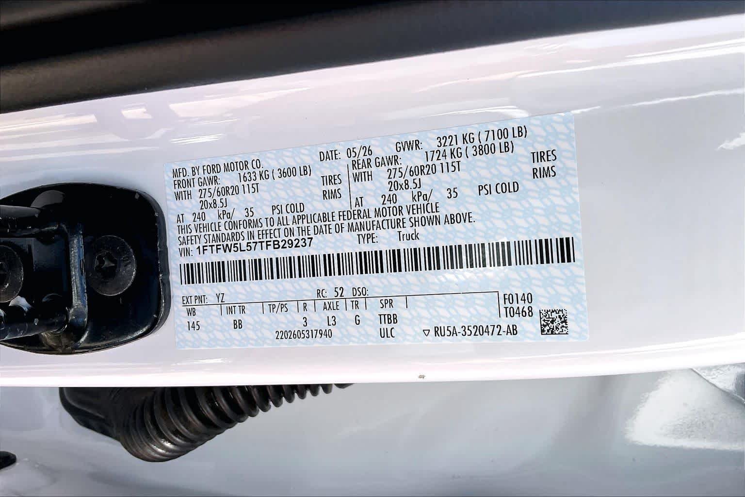 New 2026 Oxford White Ford LARIAT image 20