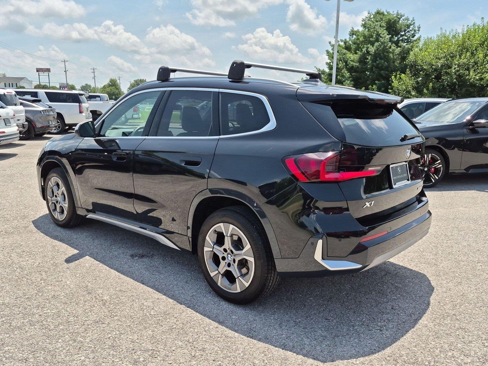 Used 2024 Black Sapphire Metallic BMW xDrive28i image 3