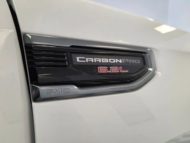 Used 2026 White GMC AT4 image 18