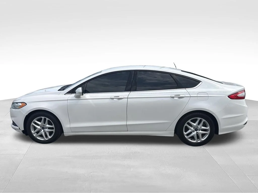 Used 2016 Ford Fusion SE with VIN 1FA6P0HD3G5109200 for sale in Newport News, VA