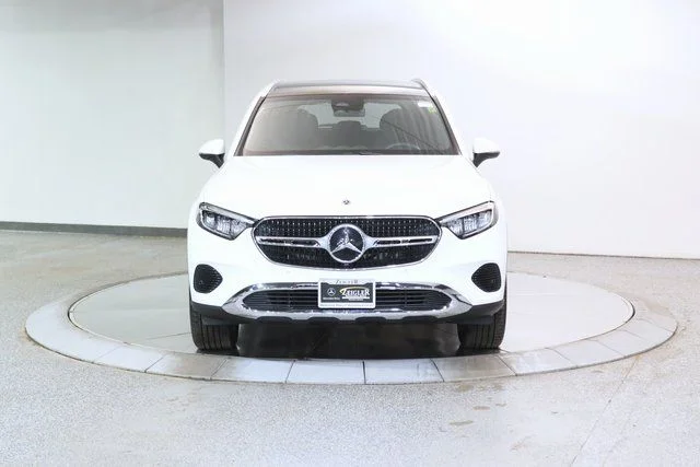 2025 Mercedes-Benz GLC Base - Photo 8