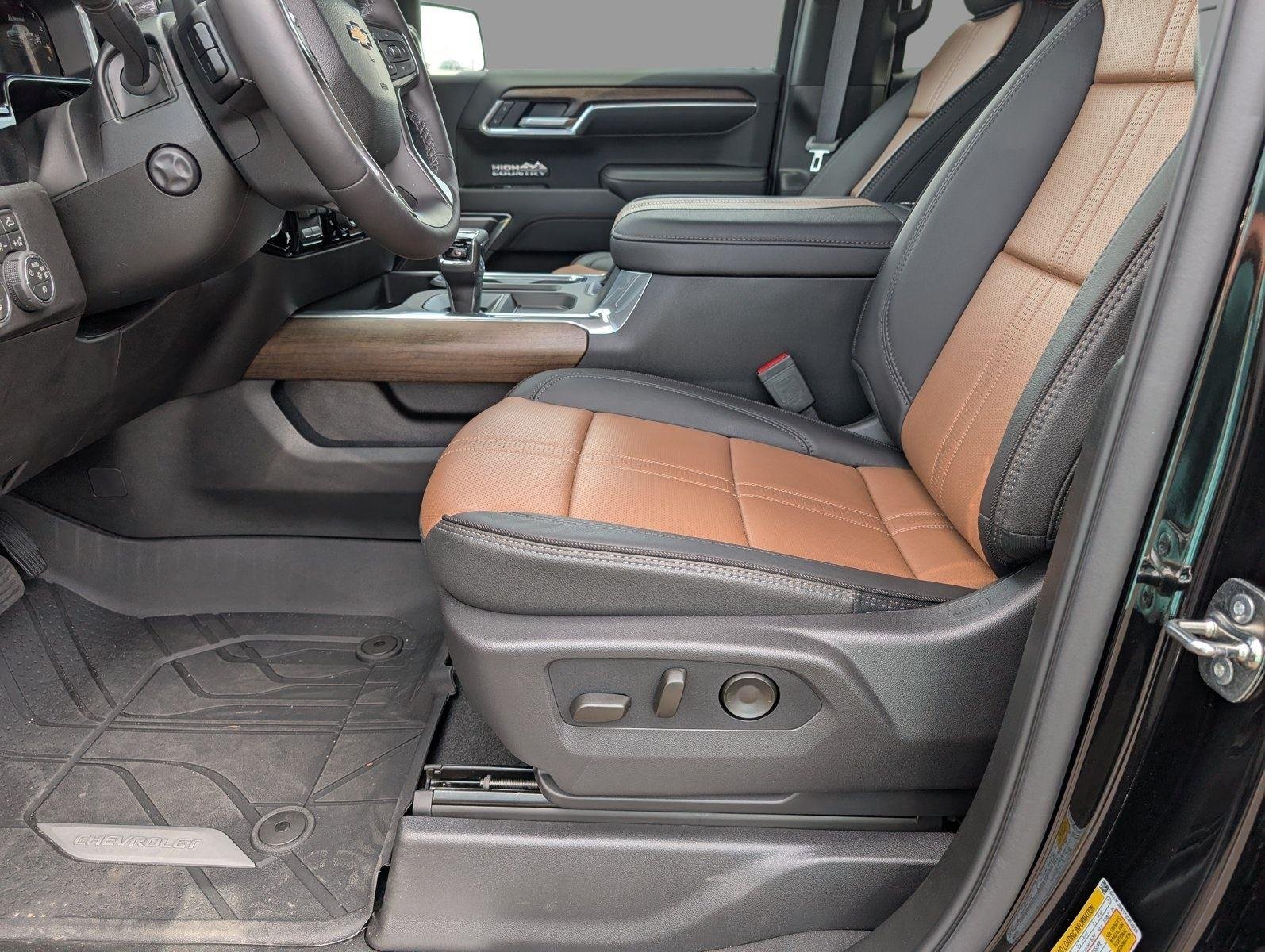 2026 Chevrolet Silverado 1500 High Country - Photo 13