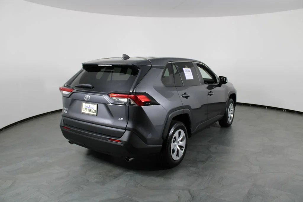 Used 2022 Gray Toyota LE image 15