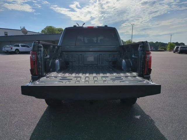 Used 2025 Gray Ford XLT image 30