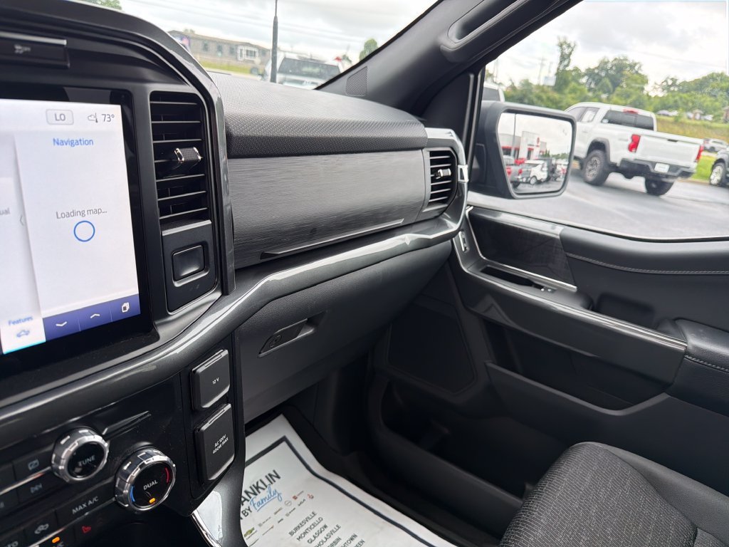 Used 2023 Black Ford XLT image 17