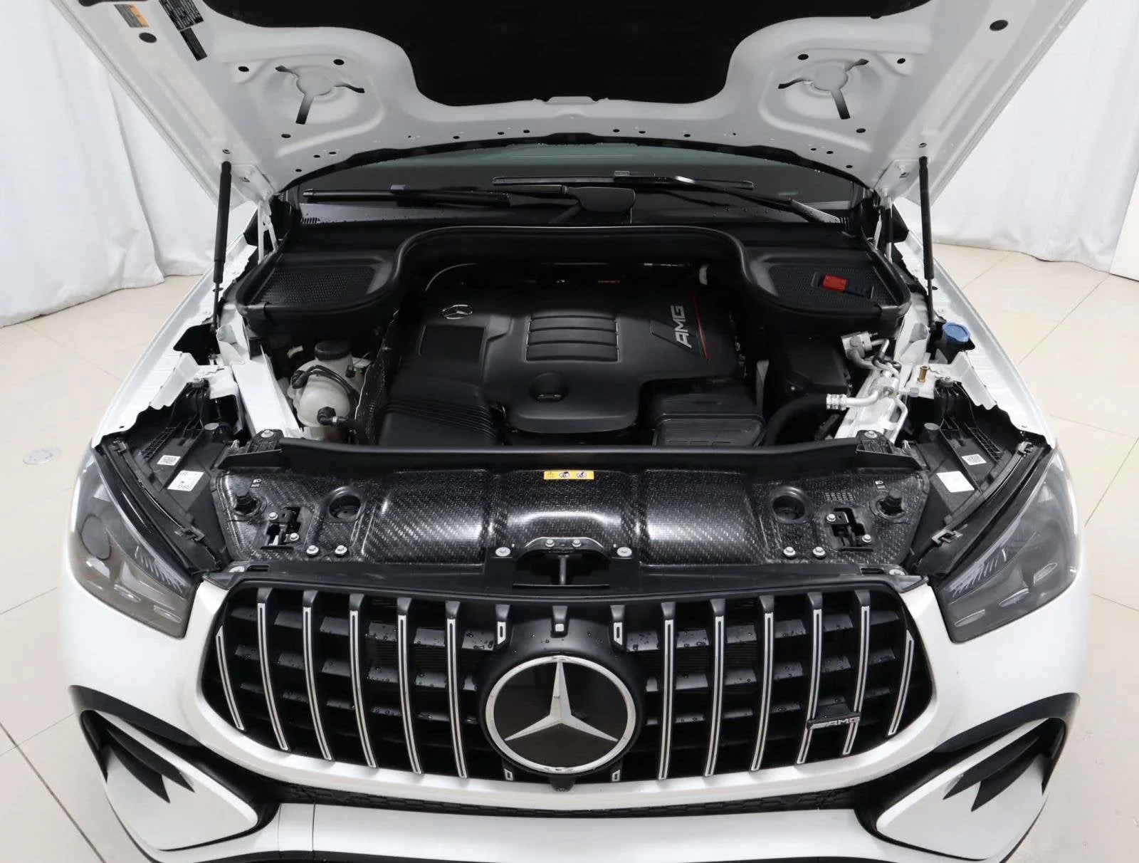 Used 2025 Polar White Mercedes-Benz AMG® GLE 53 image 11