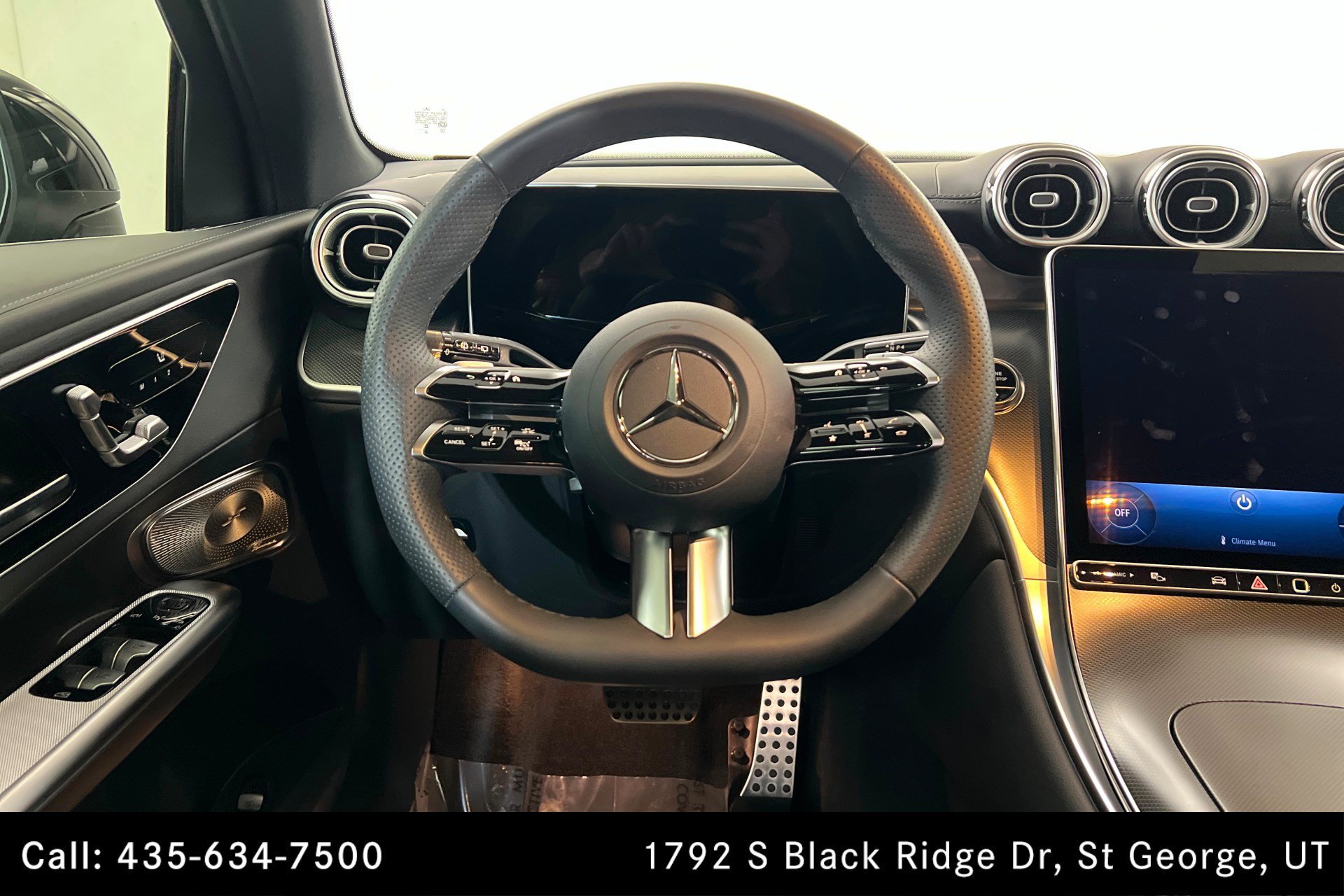 Certified Used 2026 Black Mercedes-Benz GLC 300 image 13