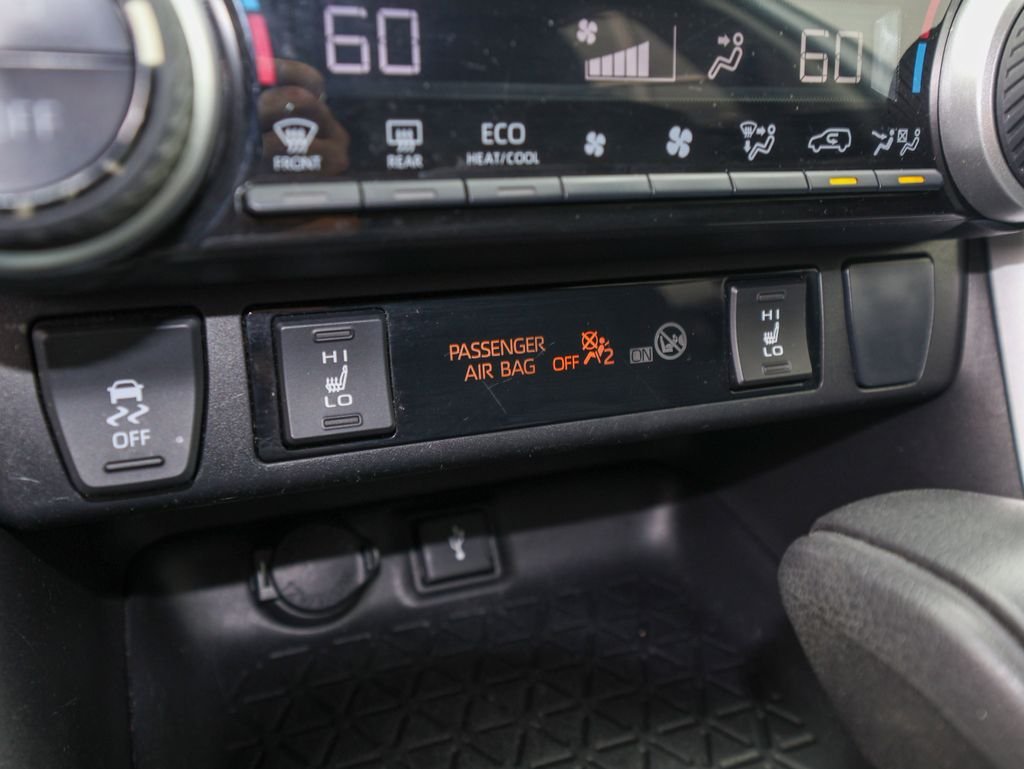 Used 2022 Silver Toyota XLE image 29