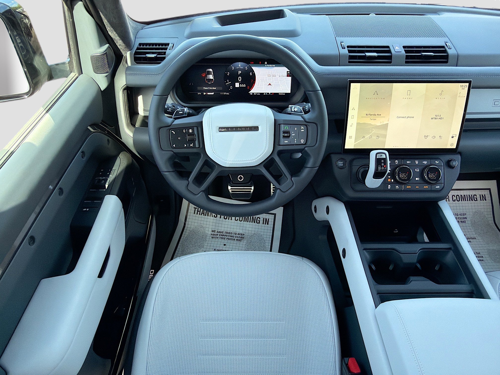 New 2026 Charente Grey Land Rover OCTA image 15