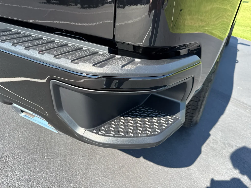 2026 Chevrolet Silverado 1500 RST - Photo 8