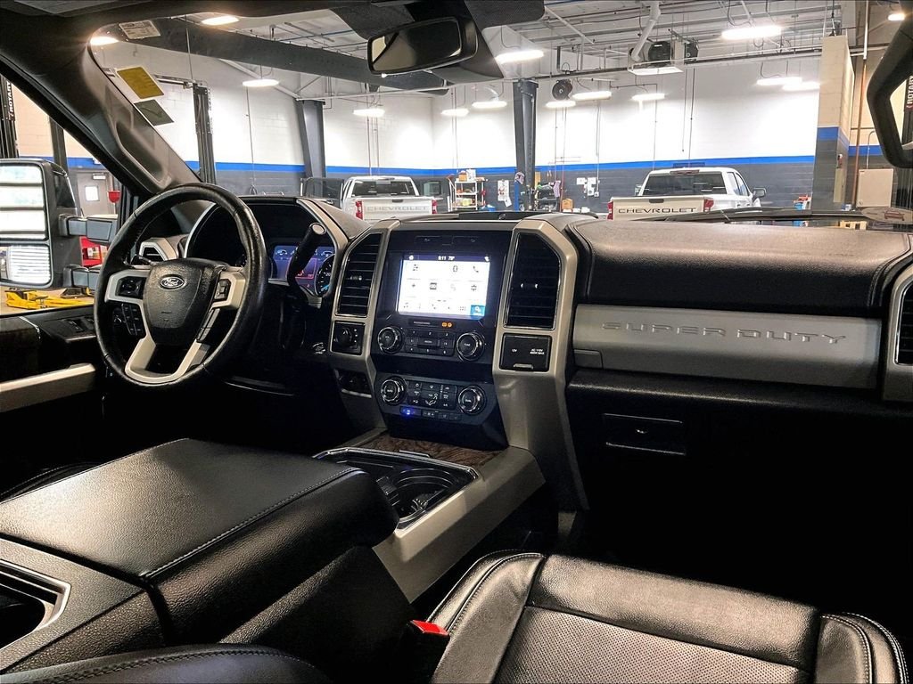 Used 2019 Black Ford Lariat image 14
