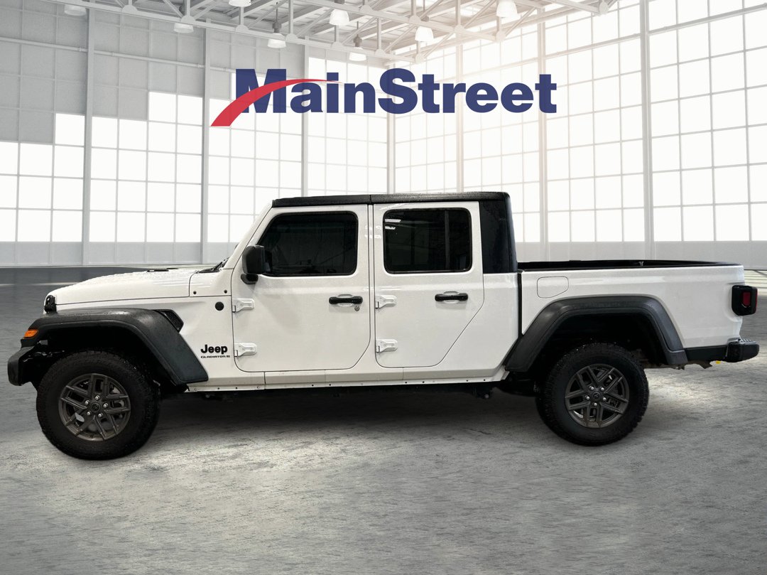 Used 2025 Jeep Gladiator Sport S with VIN 1C6PJTAG1SL518412 for sale in Kansas City