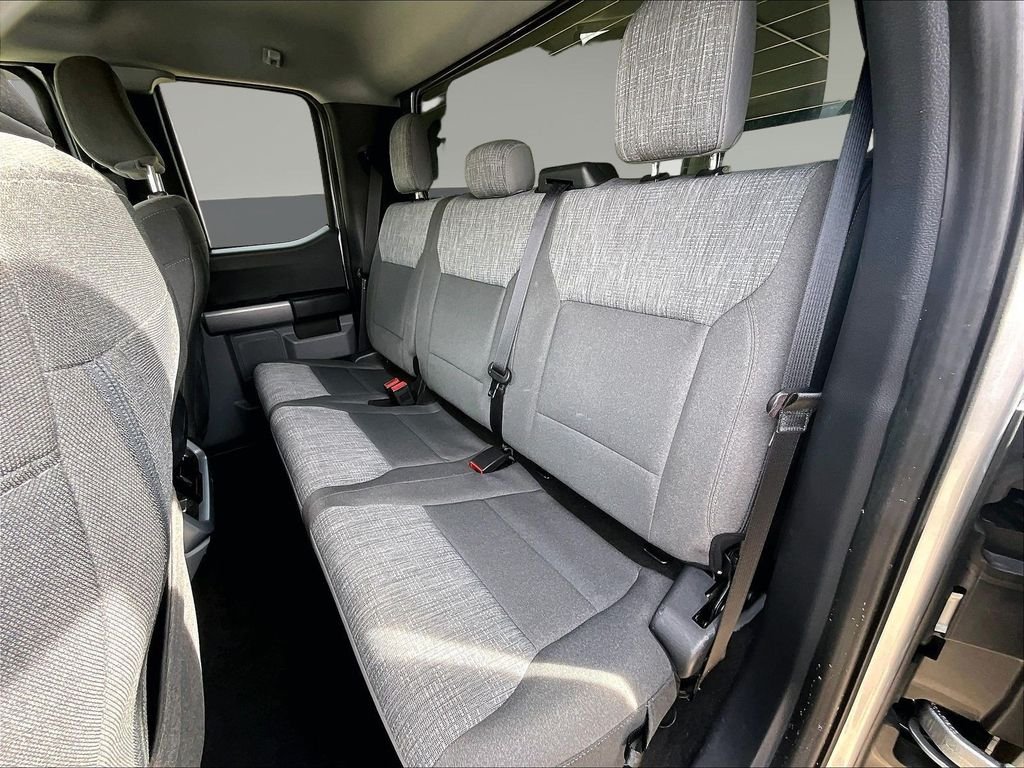 Used 2023 Silver Ford XLT image 27