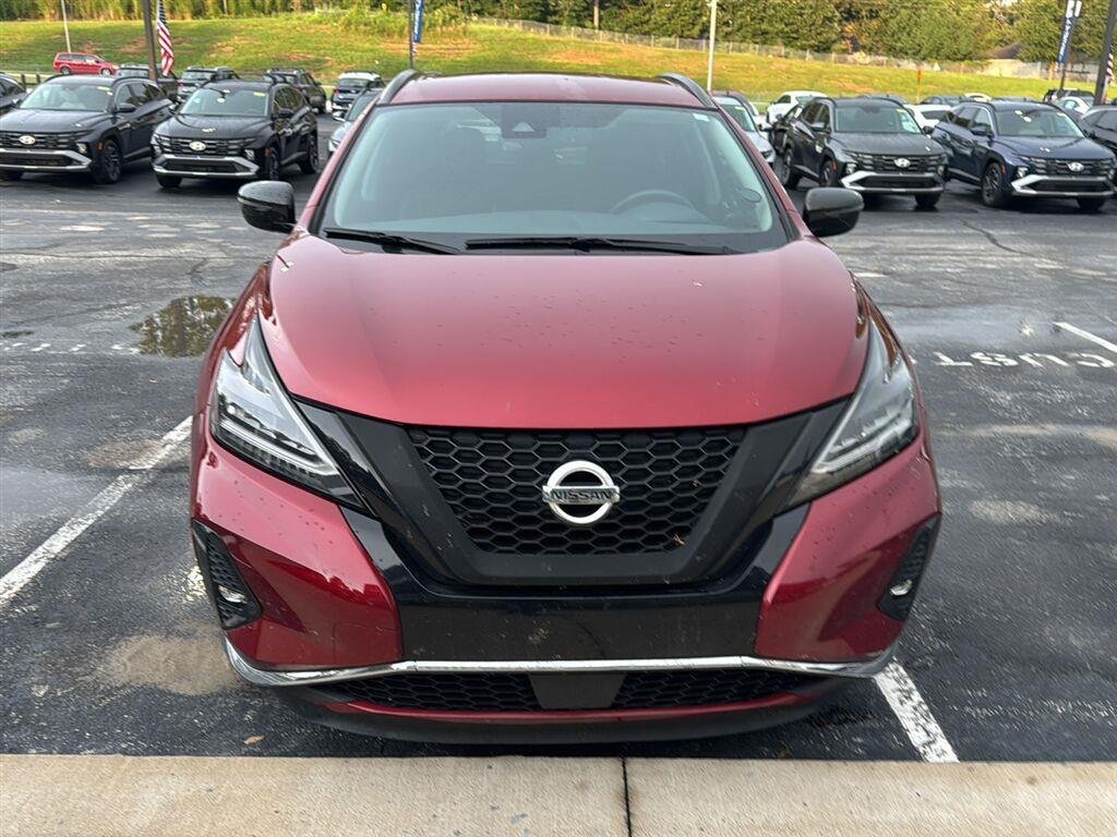 Used 2022 Scarlet Ember Tintcoat Nissan SV image 2