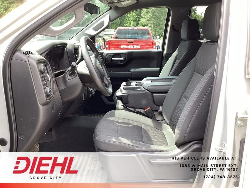 Used 2021 Silver Chevrolet Custom image 22