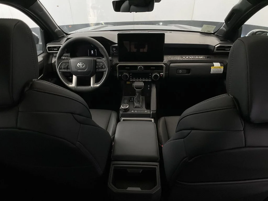 2026 Toyota Tacoma Limited - Photo 28
