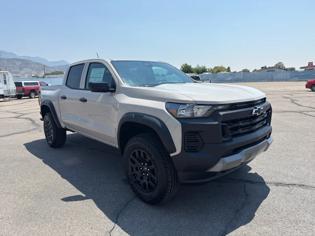 New 2026 White Sands Chevrolet Trail Boss image 8