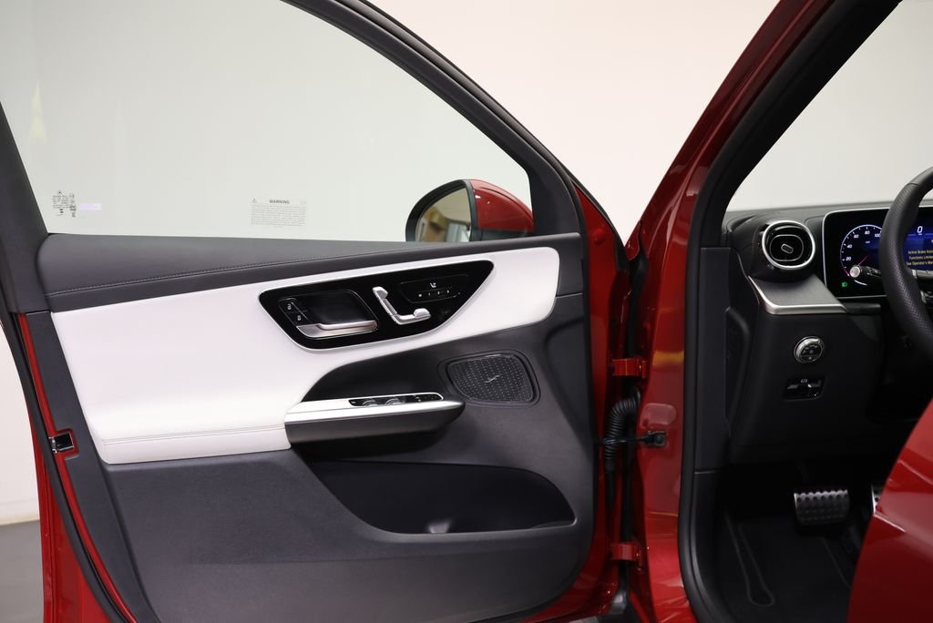 2026 Mercedes-Benz GLC Base - Photo 30
