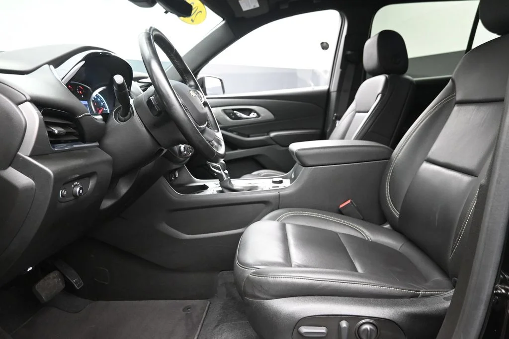 Used 2023 Black Chevrolet LT Leather image 17
