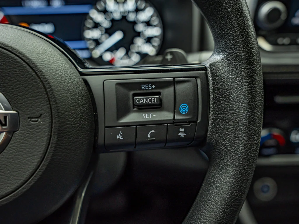 Used 2021 Super Black Nissan SV image 17