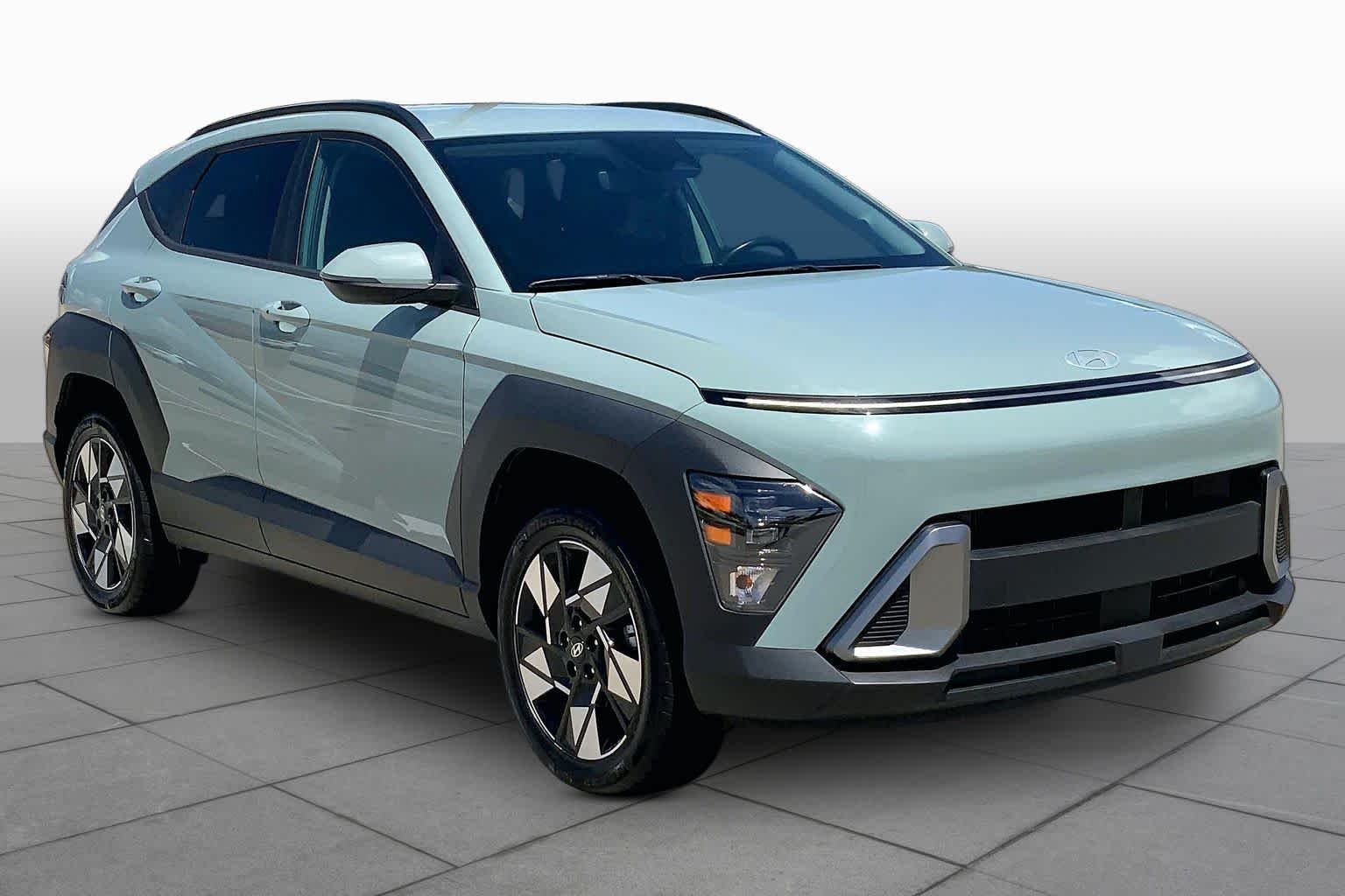 Used 2024 Mirage Green Hyundai SEL image 3