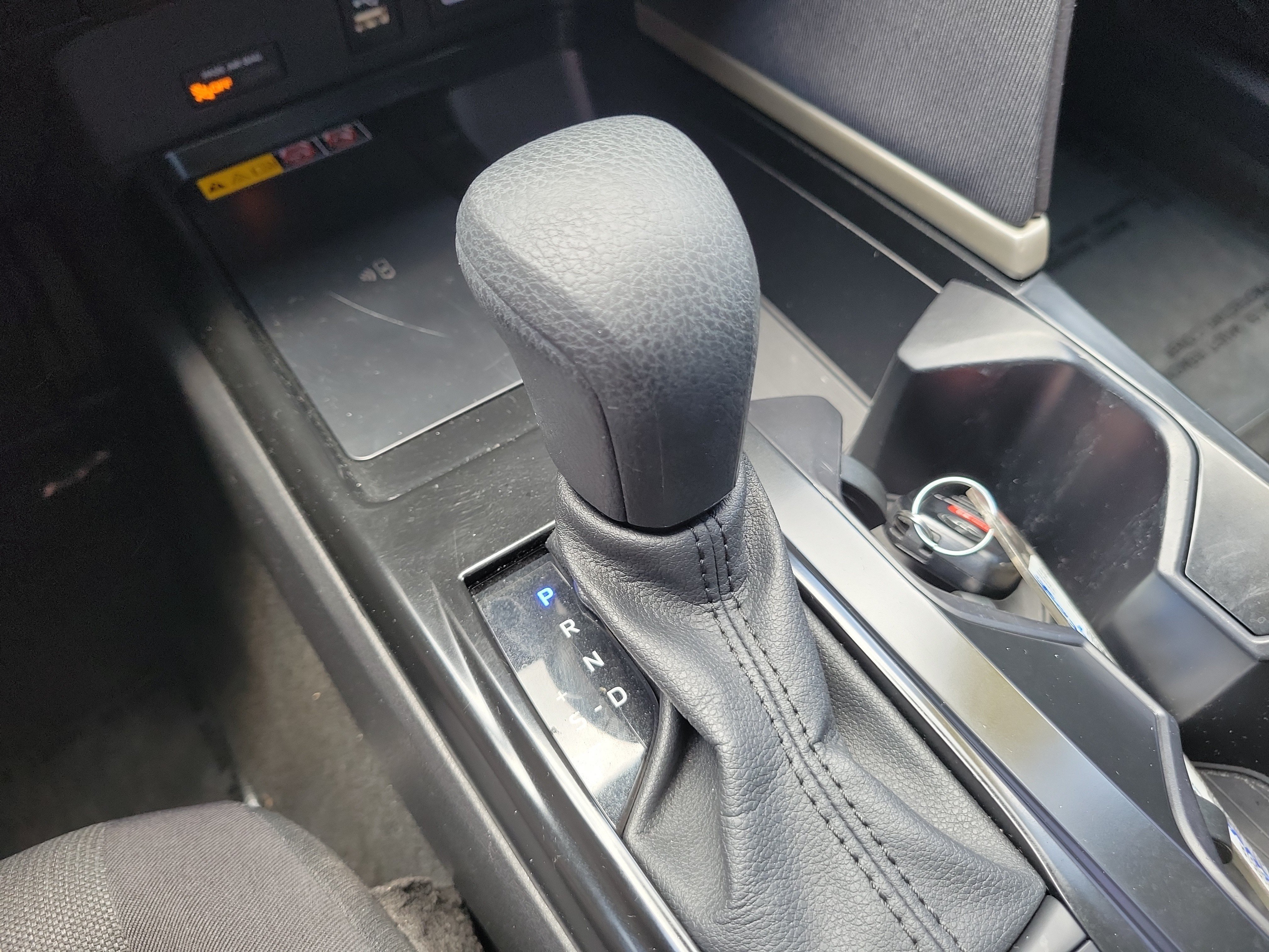 Used 2025 Underground Toyota LE image 28