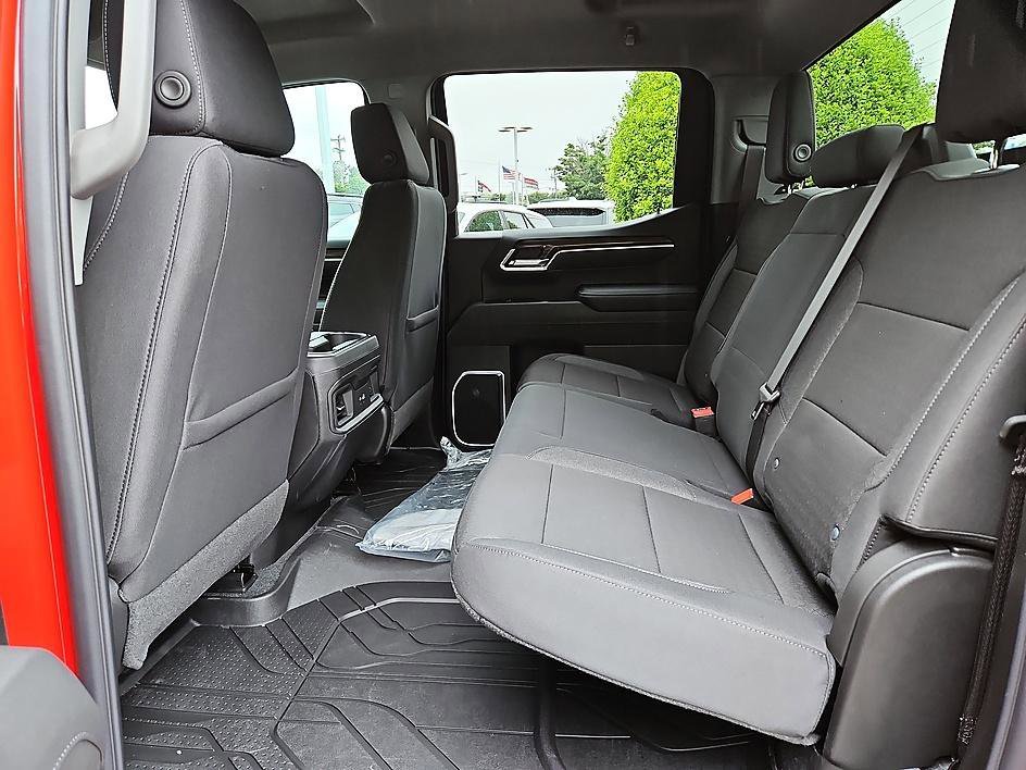 2026 Chevrolet Silverado 1500 LT - Photo 11
