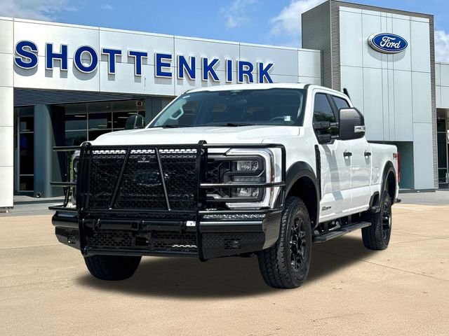 Used 2026 White Ford XL image 3