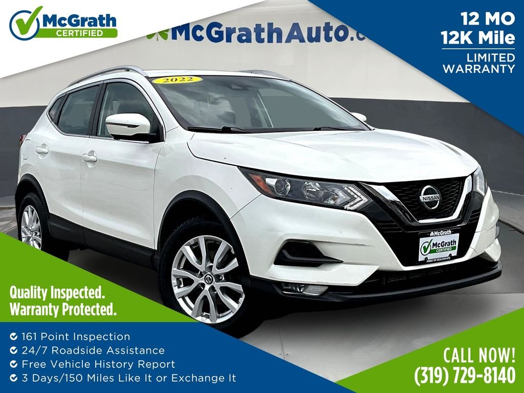 Used 2022 White Nissan SV image 1