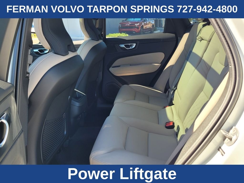 2026 Volvo XC60 Plus - Photo 15