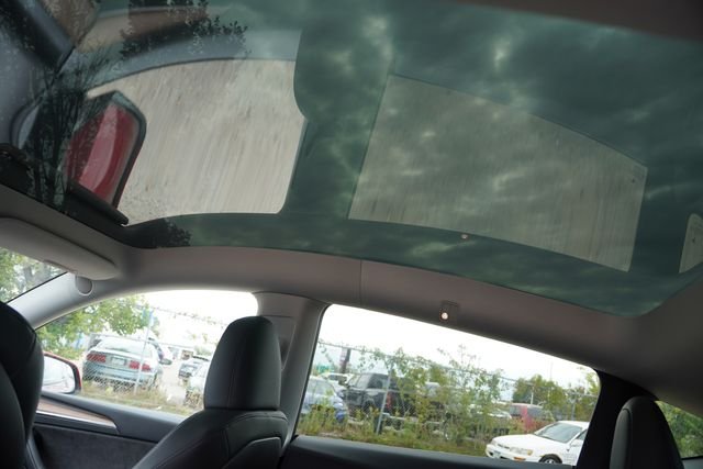 Used 2023 Red Tesla Long Range image 4