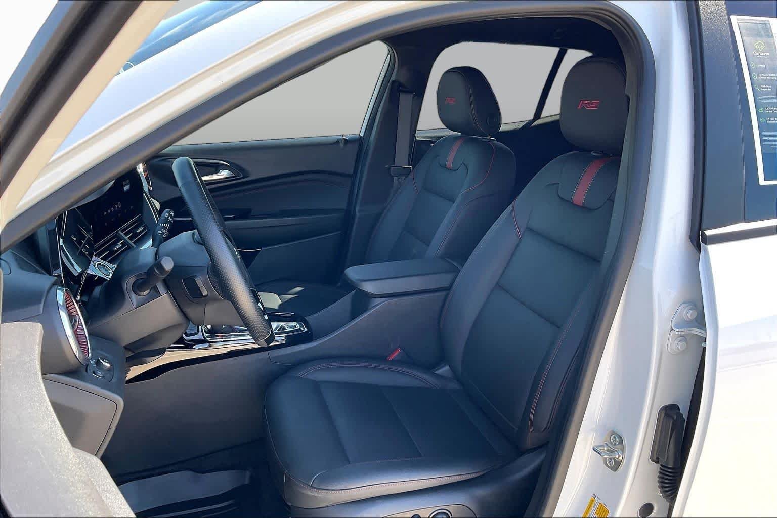 2026 Chevrolet Trax RS - Photo 8