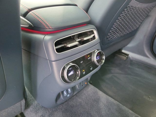 2025 GENESIS GV70 Standard - Photo 13