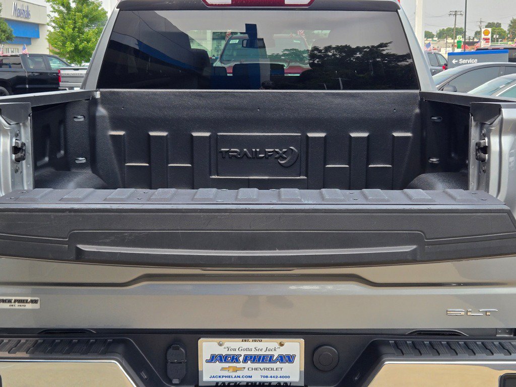 2025 GMC Sierra 1500 SLT - Photo 14