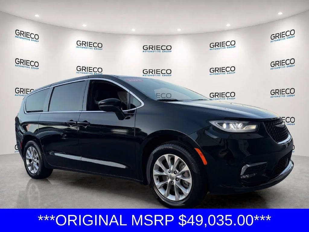 2025 Chrysler Pacifica Select