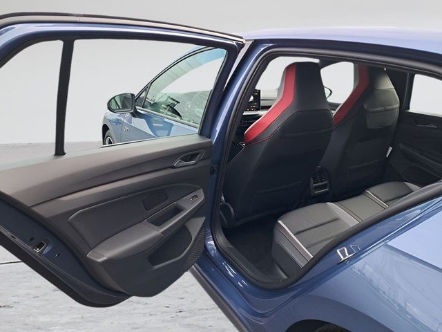 New 2026 Slate Blue Metallic Volkswagen 2.0T SE image 15