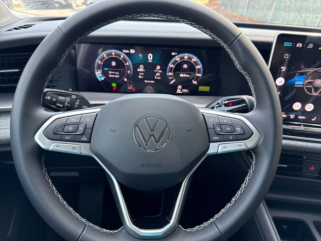 New 2026 Pure White Volkswagen 2.0T S image 16