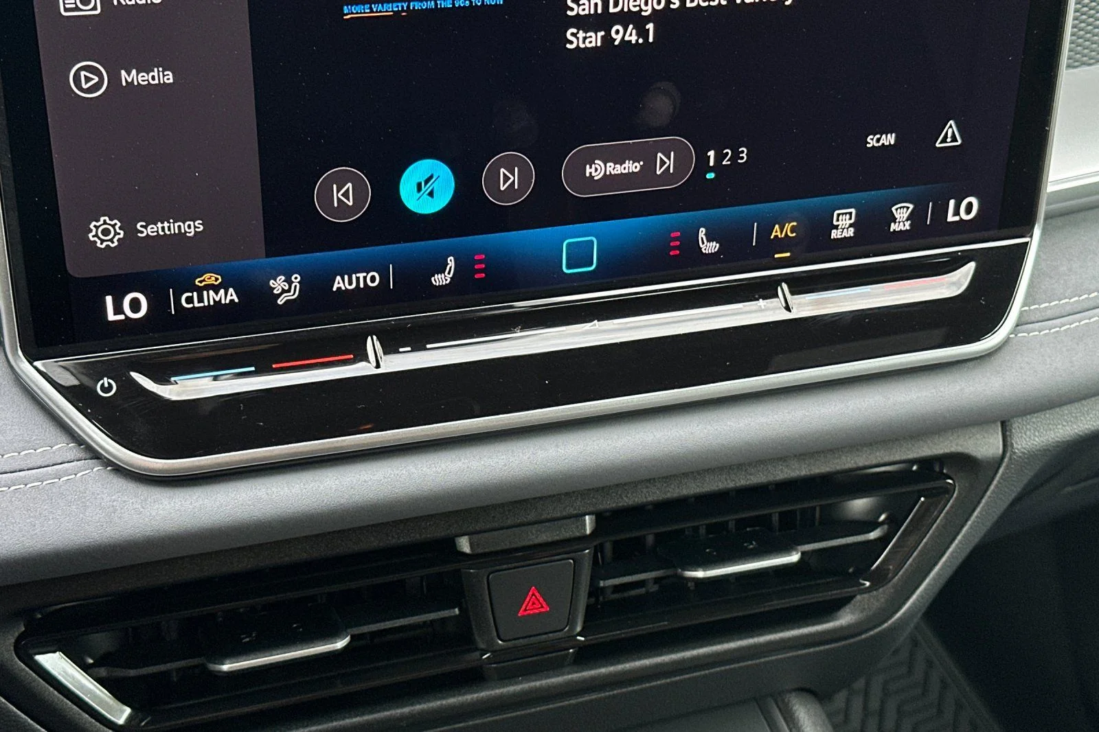 New 2026 Gray Volkswagen 2.0T SE R-Line Black image 18
