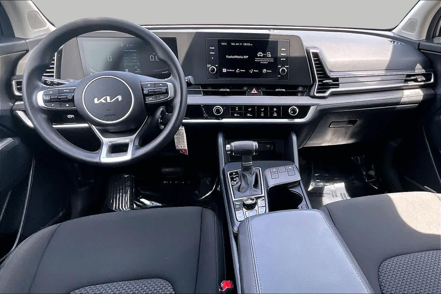 Used 2025 Everlasting Silver Kia LX image 15