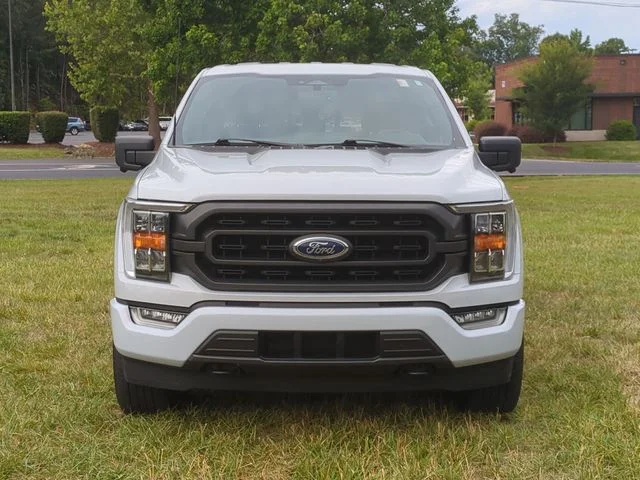 Used 2022 White Ford XLT image 16