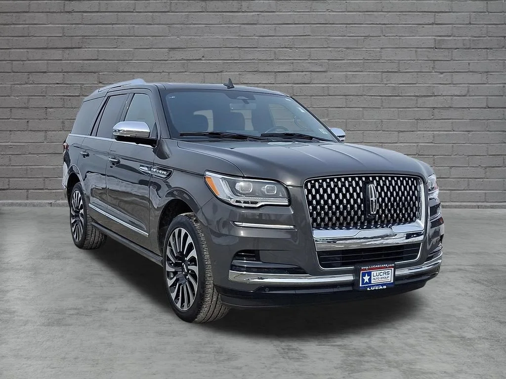 Used 2023 Gray Lincoln Black Label image 2