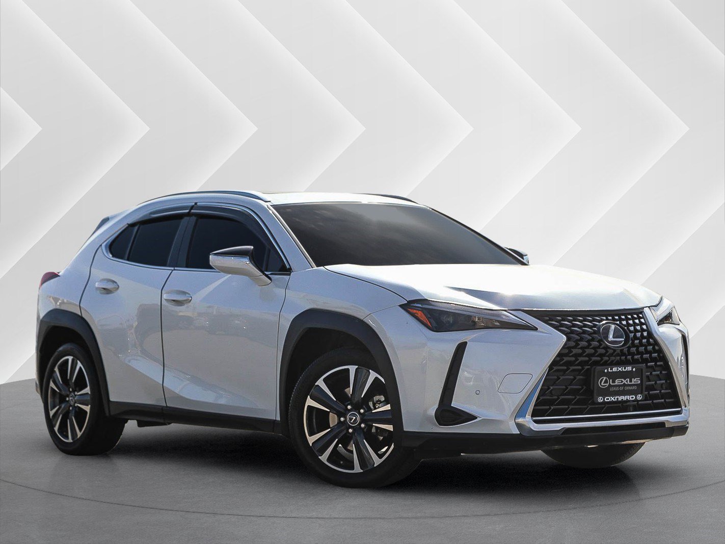 Used 2024 White Pearl Lexus 250h image 1