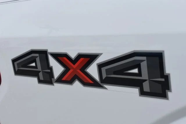 Used 2020 White Ford XLT image 16