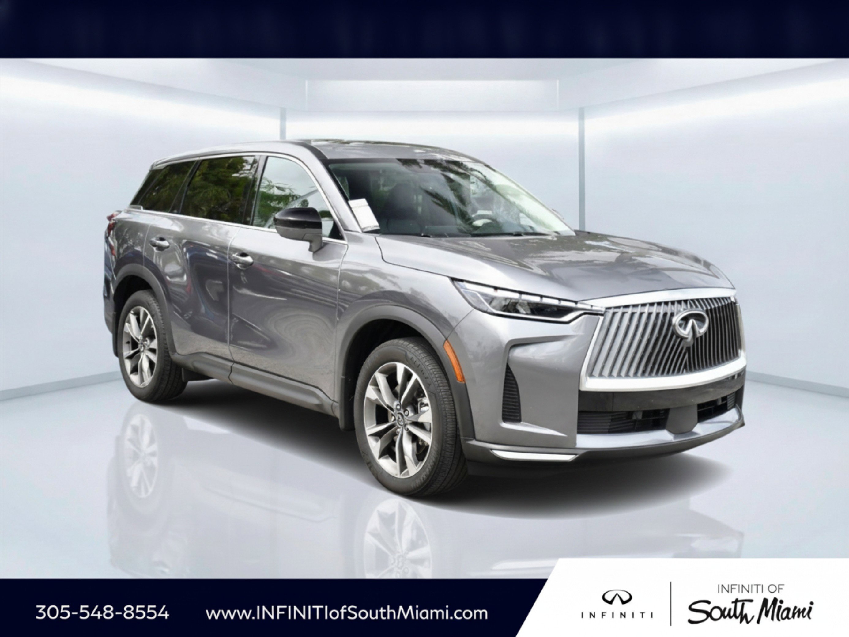 Certified Used 2026 Graphite Shadow INFINITI PURE image 3