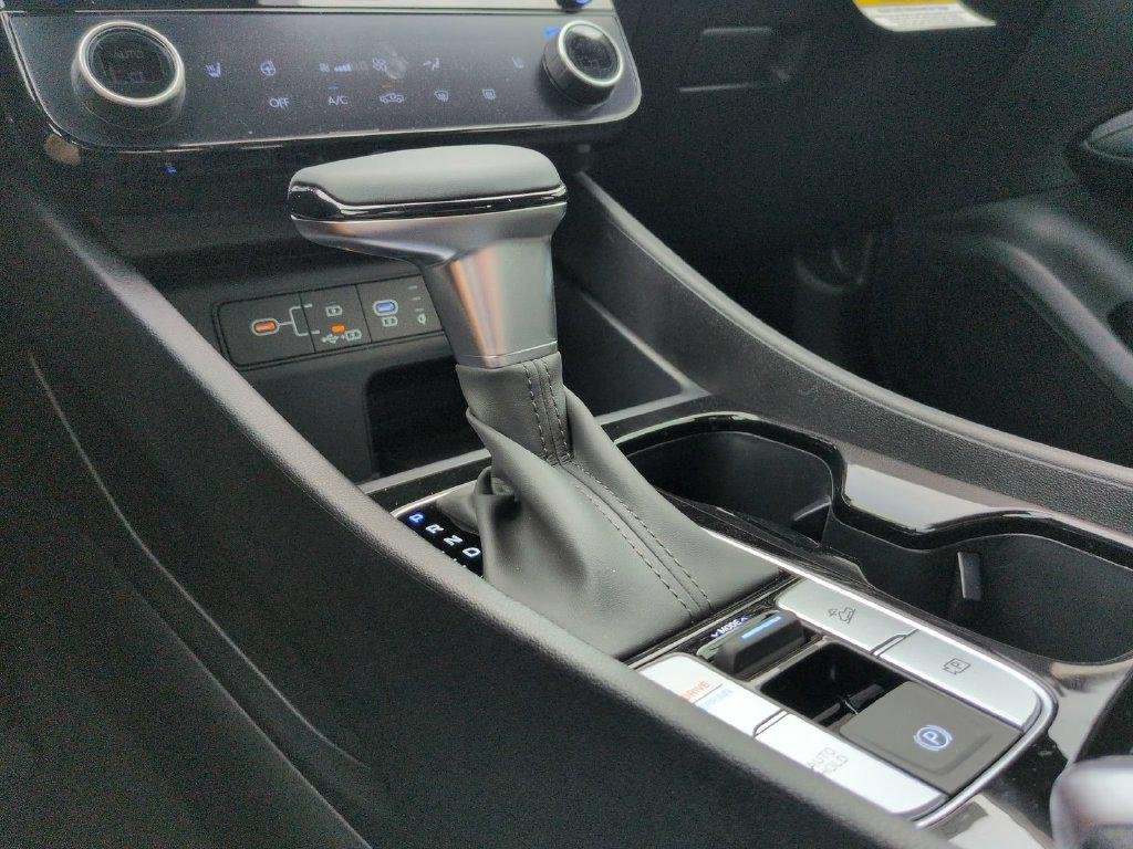New 2027 Black Hyundai XRT image 25