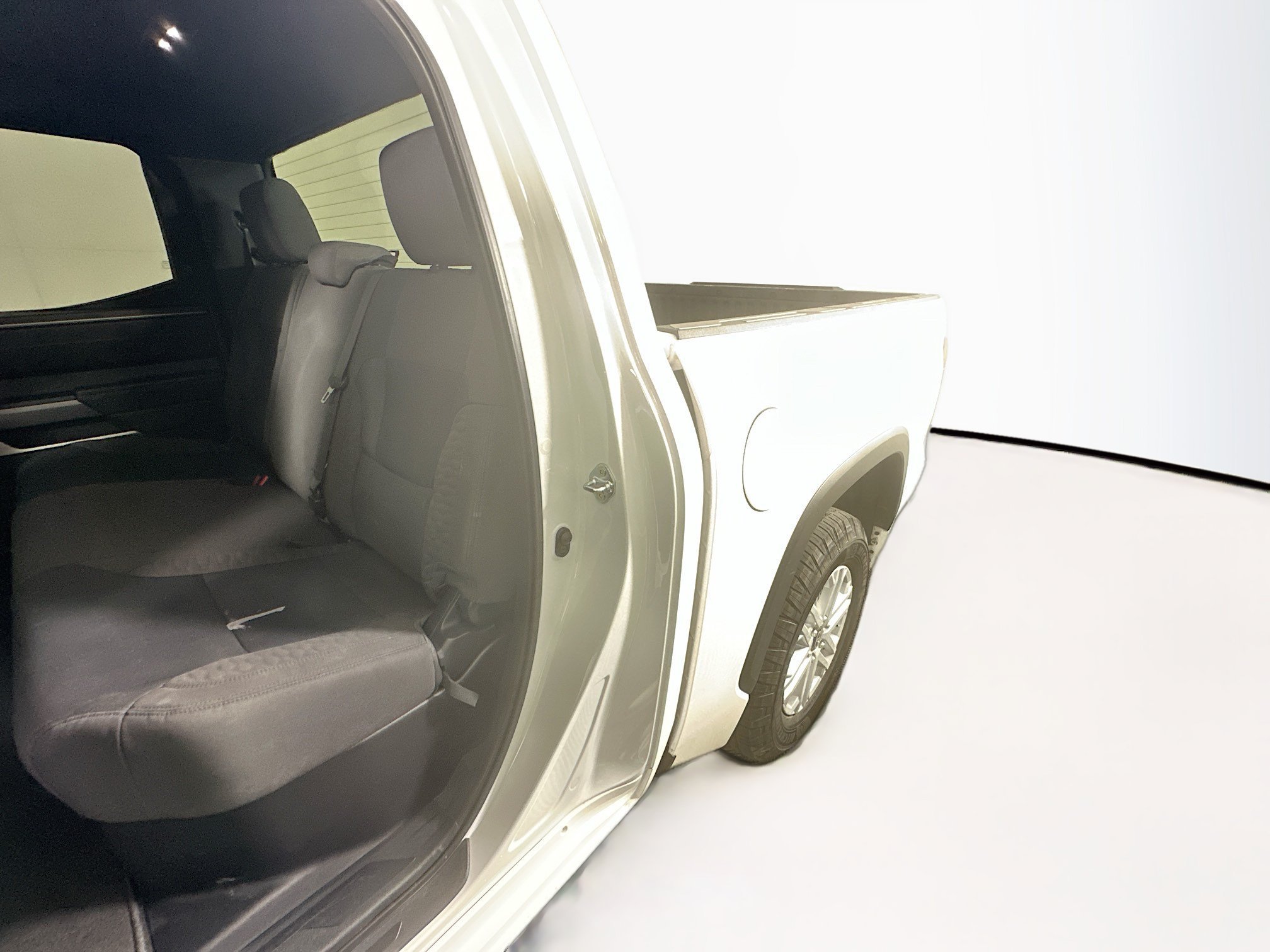 Used 2025 Ice Toyota SR5 image 26